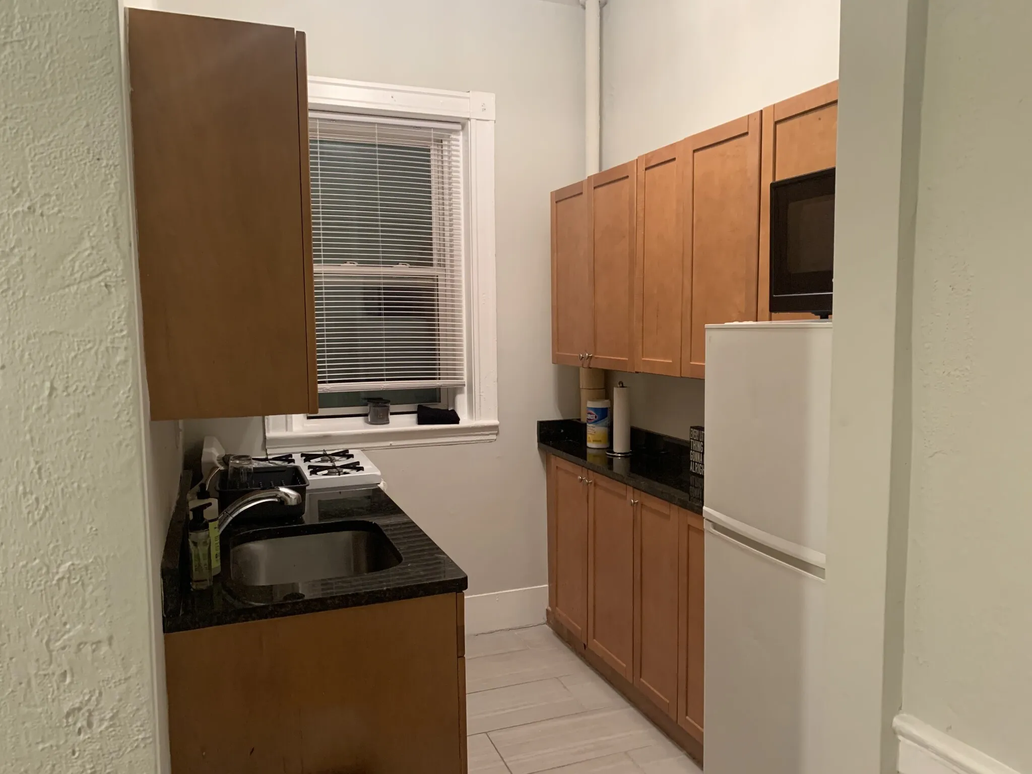 1 bed, 1 bath apartment for rent at 1197 Commonwealth Ave Unit 4, Allston — photo 7 of 14