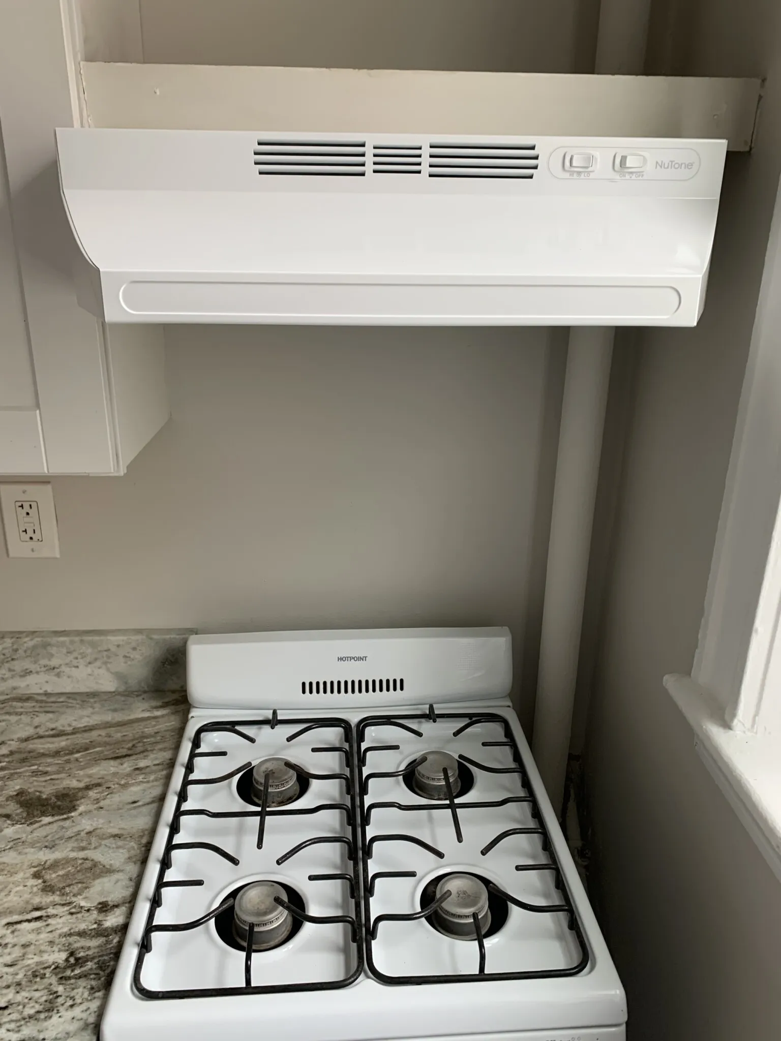 Studio bed, 1 bath apartment for rent at 1197 Commonwealth Ave Unit 5, Allston — photo 14 of 24