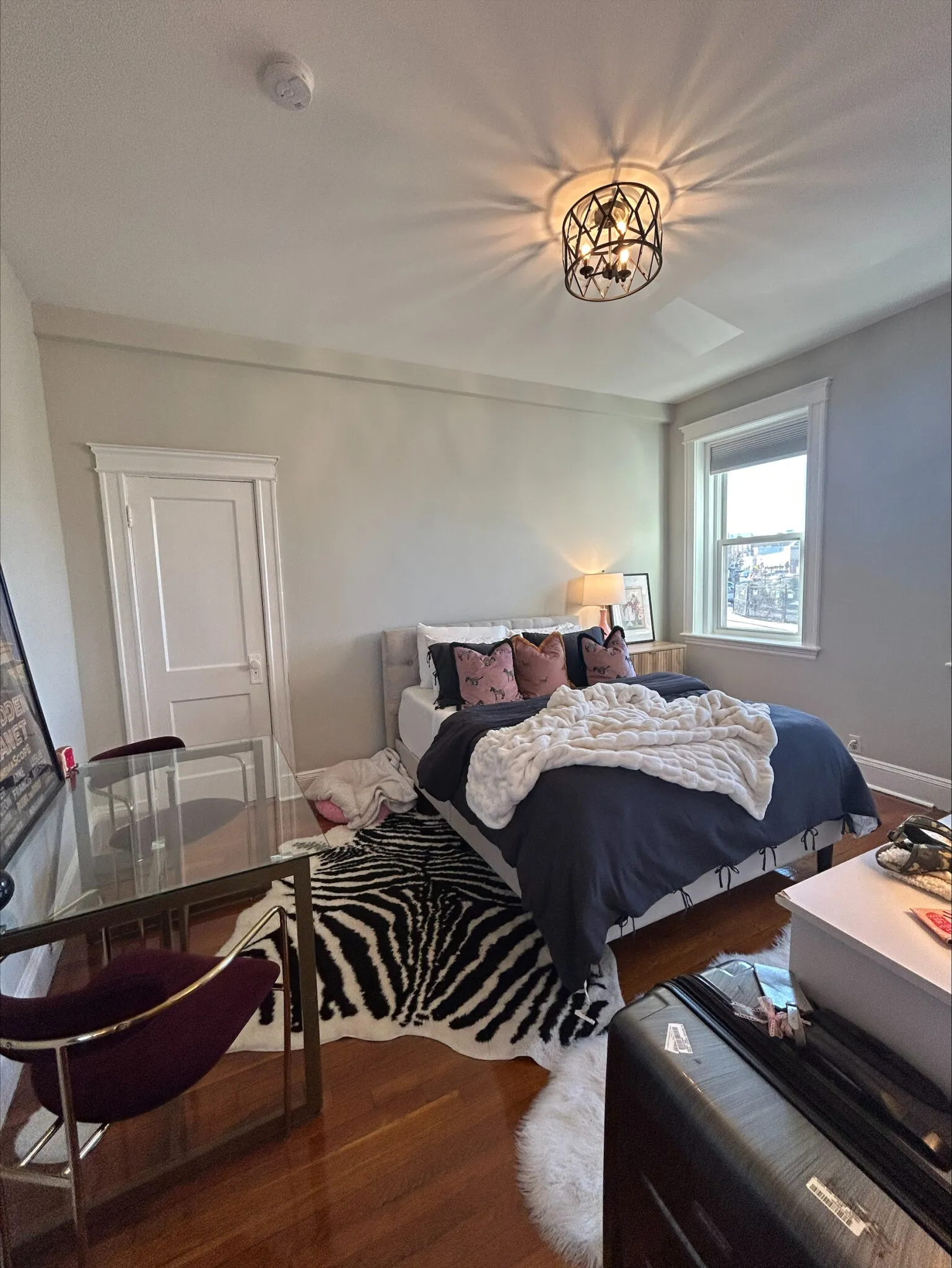 Studio bed, 1 bath apartment for rent at 1197 Commonwealth Ave Unit 5, Allston — photo 10 of 24