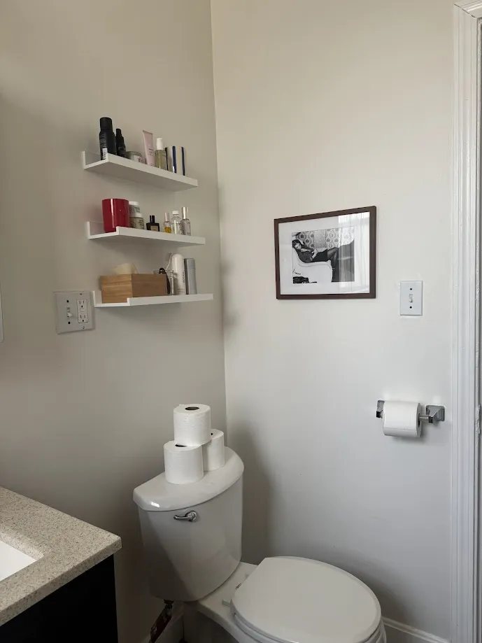 Studio bed, 1 bath apartment for rent at 1197 Commonwealth Ave Unit 5, Allston — photo 4 of 24