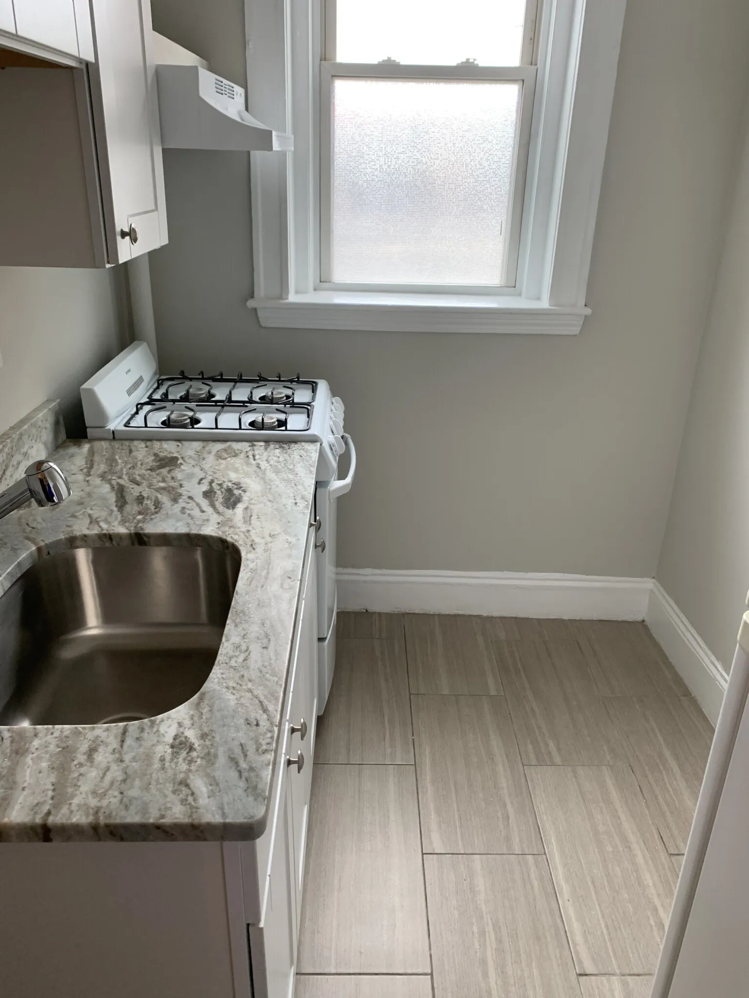 Studio bed, 1 bath apartment for rent at 1197 Commonwealth Ave Unit 5, Allston — photo 13 of 24
