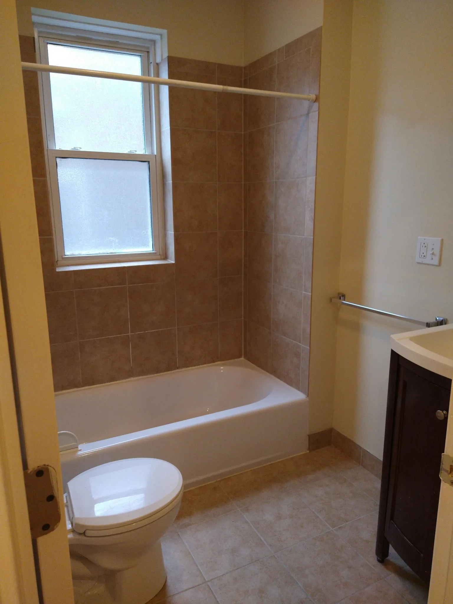 1 bed, 1 bath apartment for rent at 1197 Commonwealth Ave Unit 9, Allston — photo 15 of 19