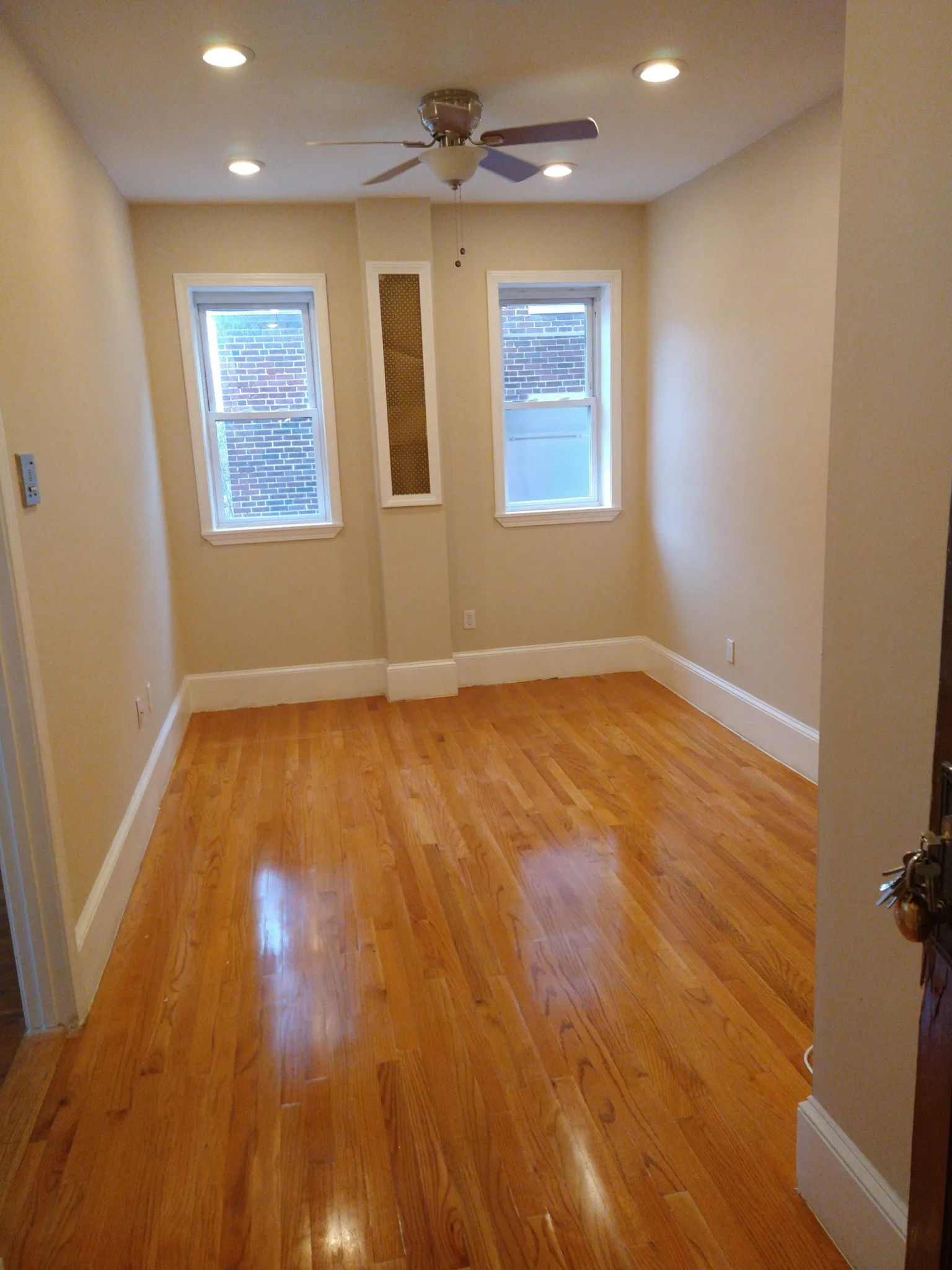 1 bed, 1 bath apartment for rent at 1197 Commonwealth Ave Unit 9, Allston — photo 10 of 19