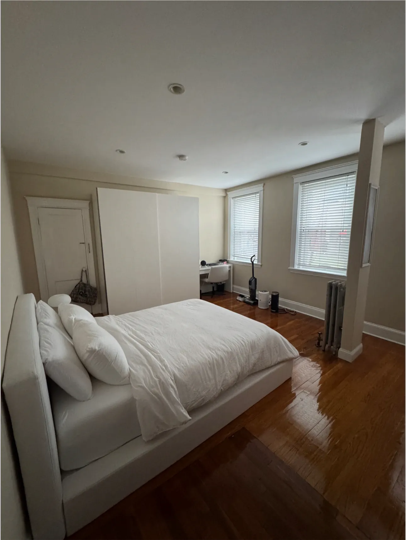 Studio bed, 1 bath apartment for rent at 1198 Commonwealth Ave Unit 10, Brighton