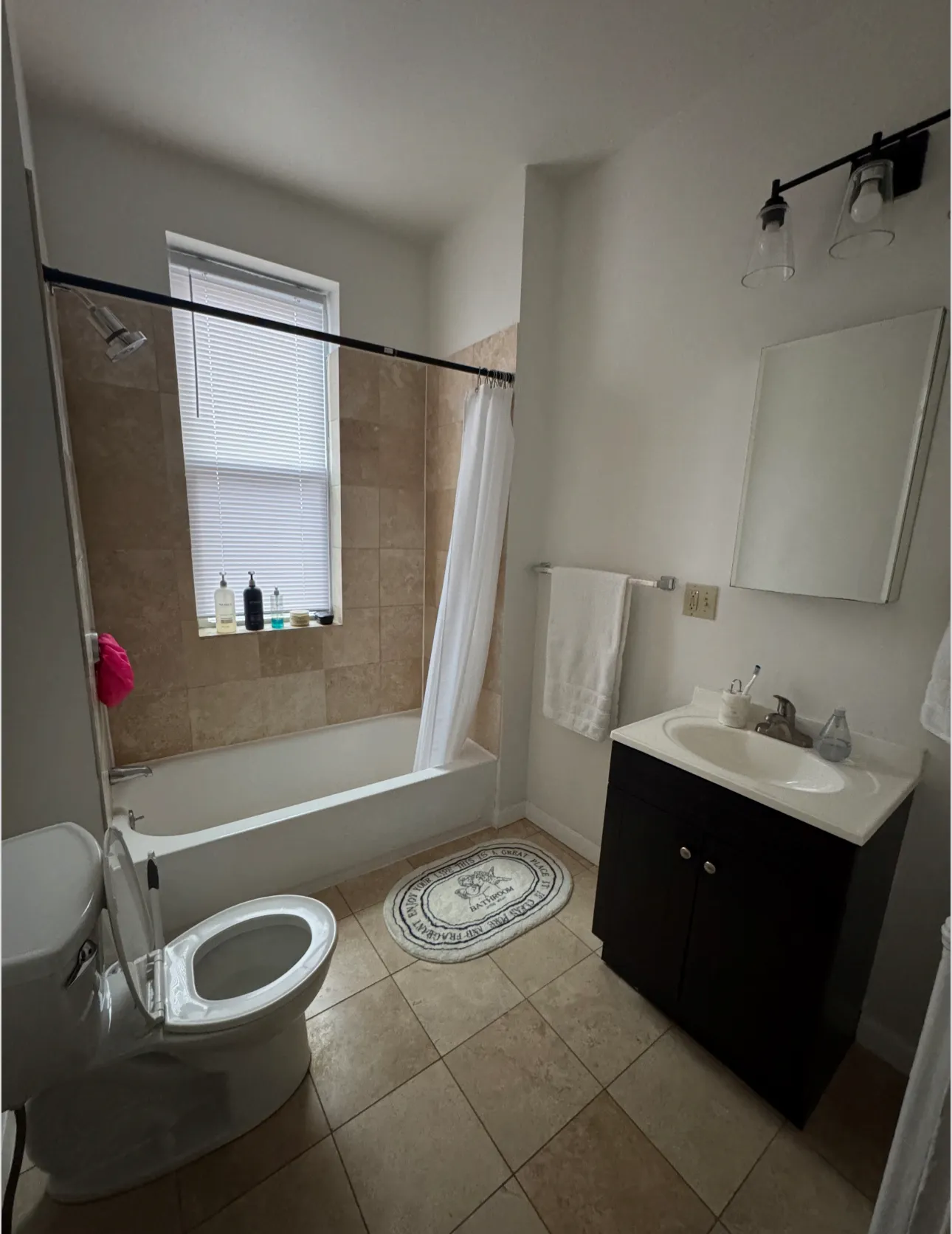 Studio bed, 1 bath apartment for rent at 1198 Commonwealth Ave Unit 10, Brighton — photo 3 of 9