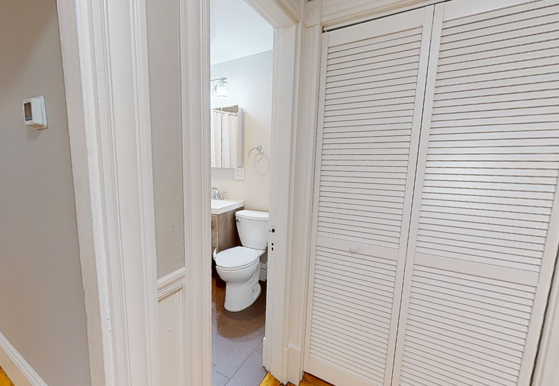 3 bed, 2 bath apartment for rent at 11a Beacon St Unit 1, Ward Two — photo 8 of 17