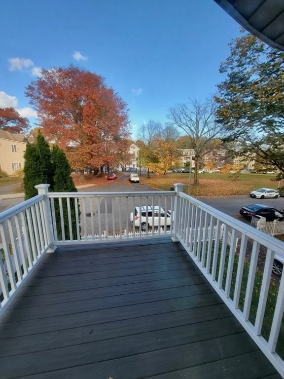 6 bed, 3 bath apartment for rent at 11A Bowdoin Ave Unit 2B, Dorchester — photo 5 of 33