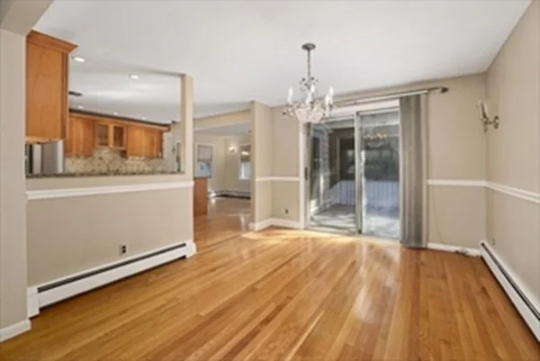 3 bed, 1 bath apartment for rent at 11A Centre Ln Unit 11A, West Roxbury — photo 5 of 20