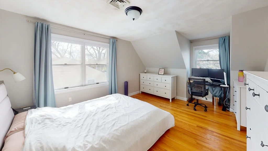 3 bed, 2 bath apartment for rent at 11A Pearl, North Woburn — photo 6 of 12