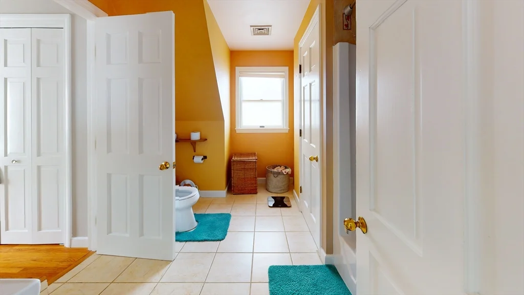 3 bed, 2 bath apartment for rent at 11A Pearl, North Woburn — photo 8 of 12
