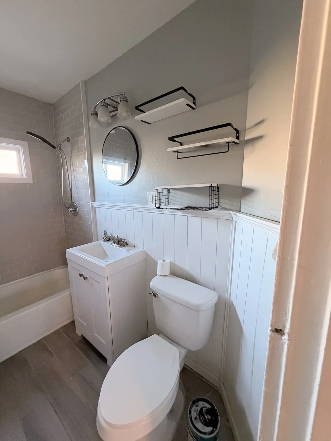 3 bed, 1 bath apartment for rent at 12-14 Cherry St Unit 2, Quincy — photo 5 of 11