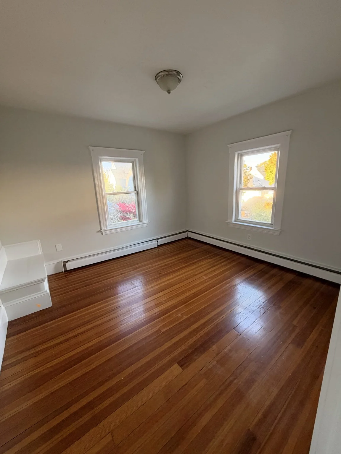 3 bed, 1 bath apartment for rent at 12-14 Cherry St Unit 2, Quincy — photo 2 of 11