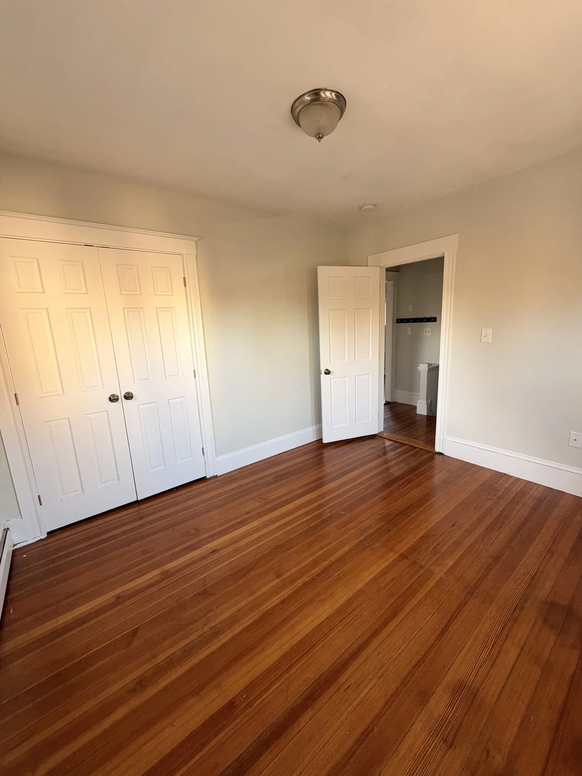 3 bed, 1 bath apartment for rent at 12-14 Cherry St Unit 2, Quincy — photo 8 of 11