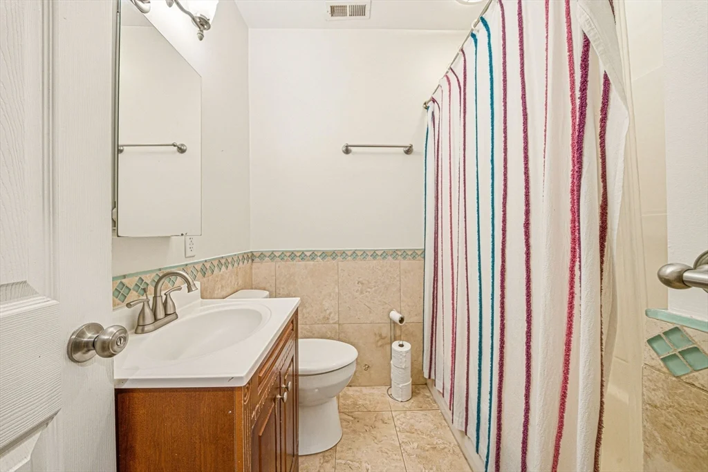 2 bed, 1 bath apartment for rent at 12-14 Everett St Unit 202, Allston — photo 18 of 27