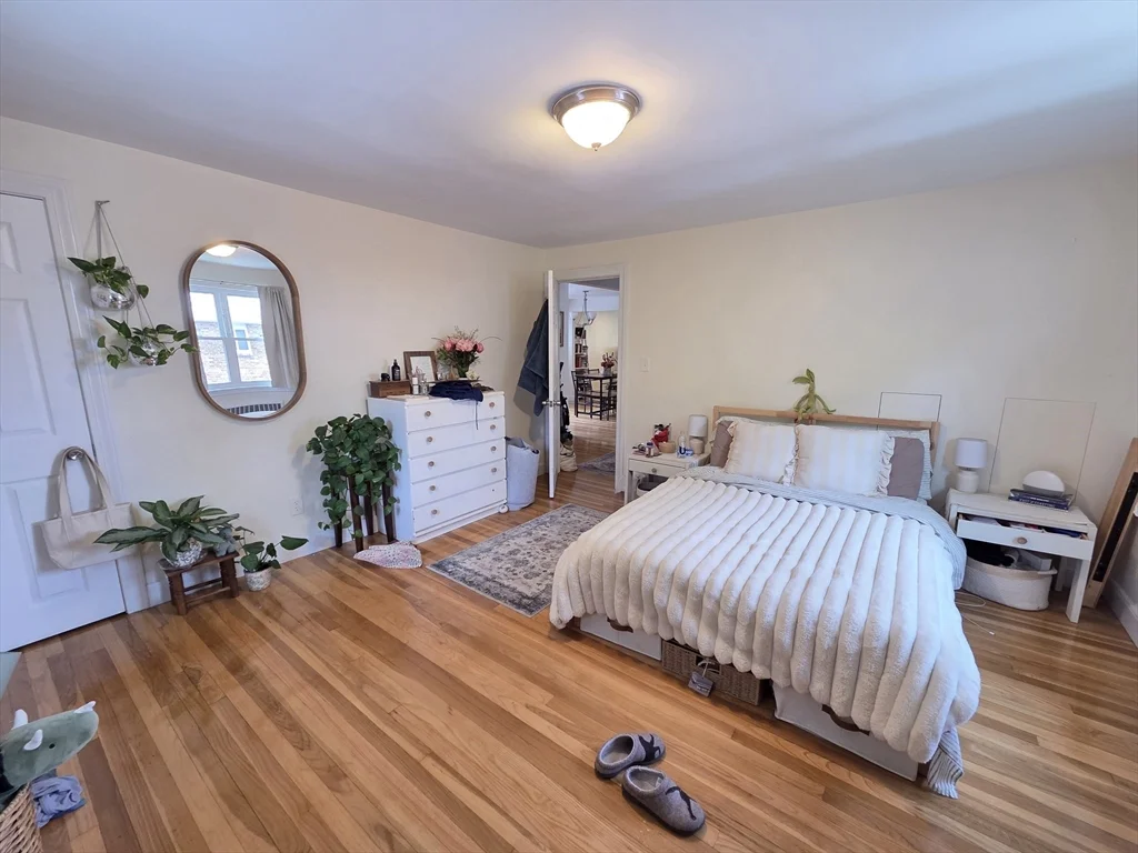 3 bed, 1 bath apartment for rent at 12-14 Louise Rd Unit 14, Chestnut Hill — photo 9 of 16