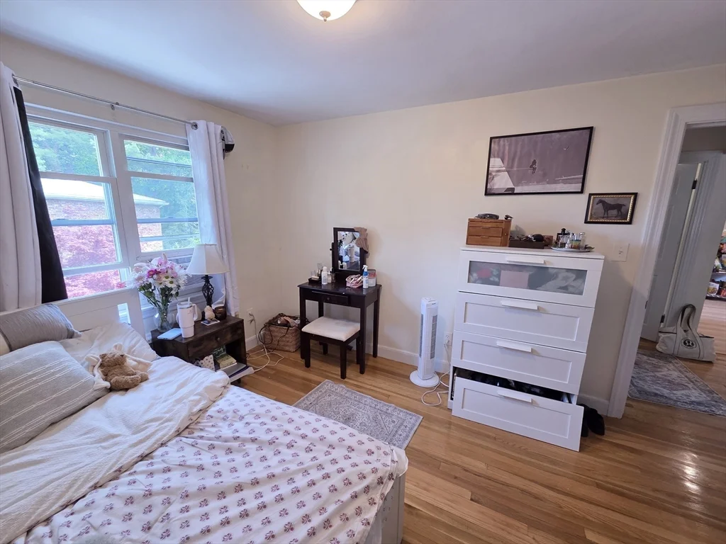 3 bed, 1 bath apartment for rent at 12-14 Louise Rd Unit 14, Chestnut Hill — photo 12 of 16