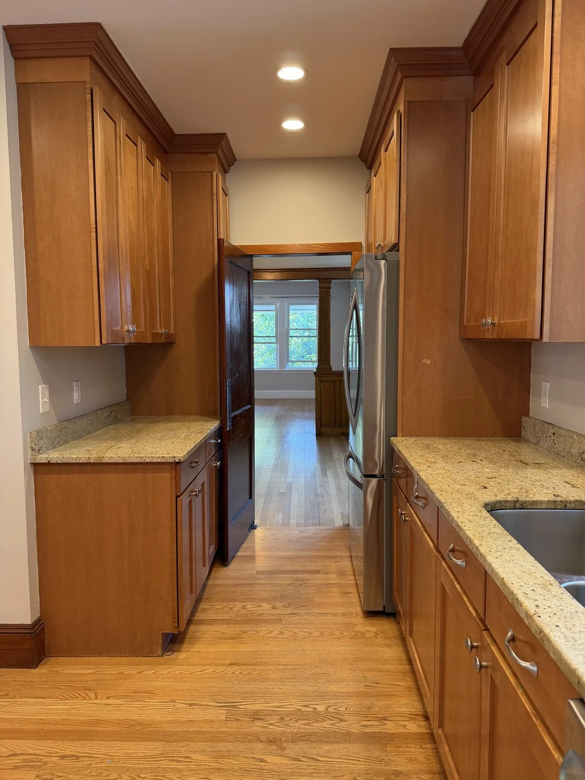 4 bed, 2 bath apartment for rent at 12-14 Warwick Rd Unit 14, Belmont — photo 11 of 27
