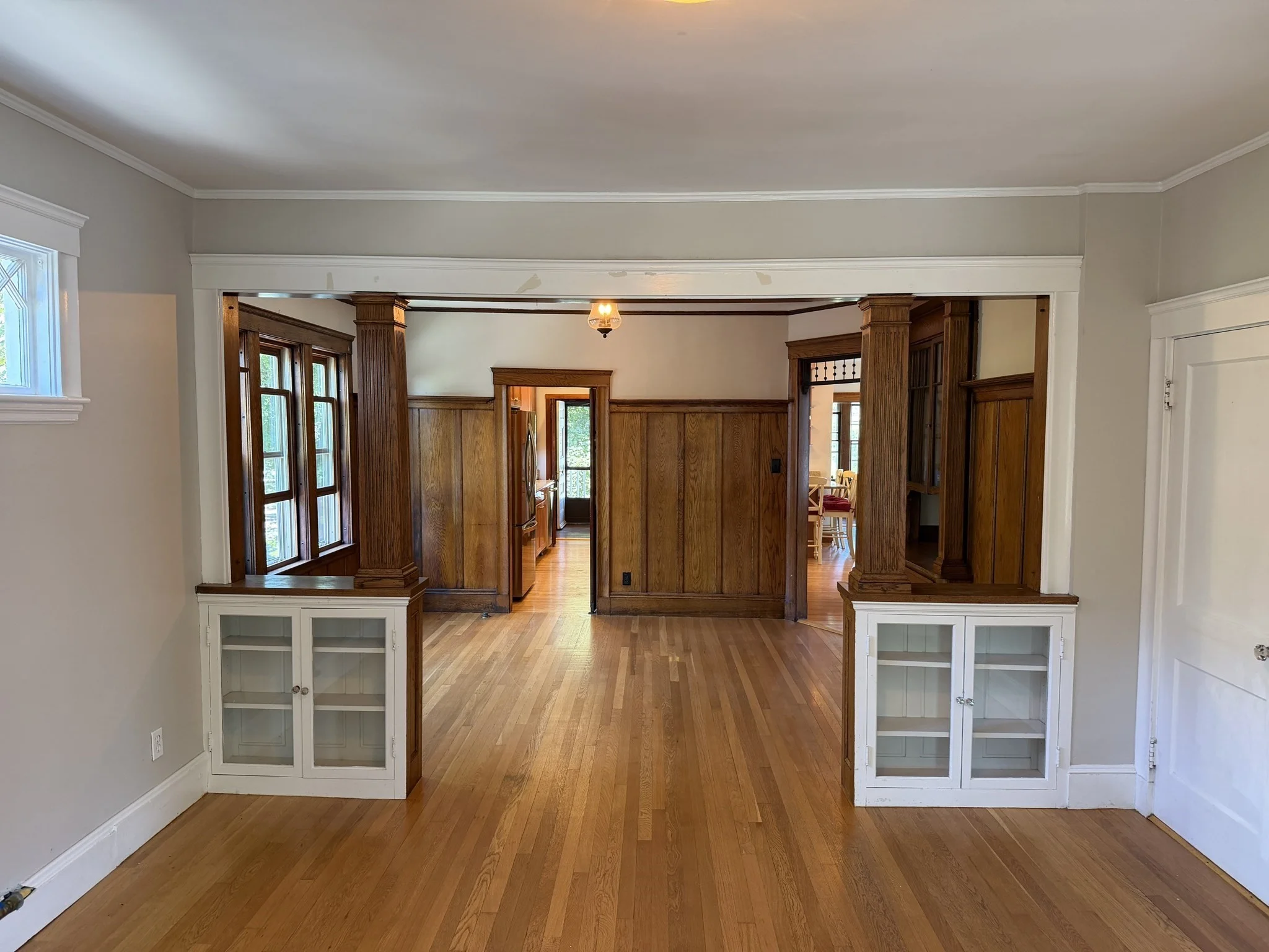 4 bed, 2 bath apartment for rent at 12-14 Warwick Rd Unit 14, Belmont — photo 4 of 27