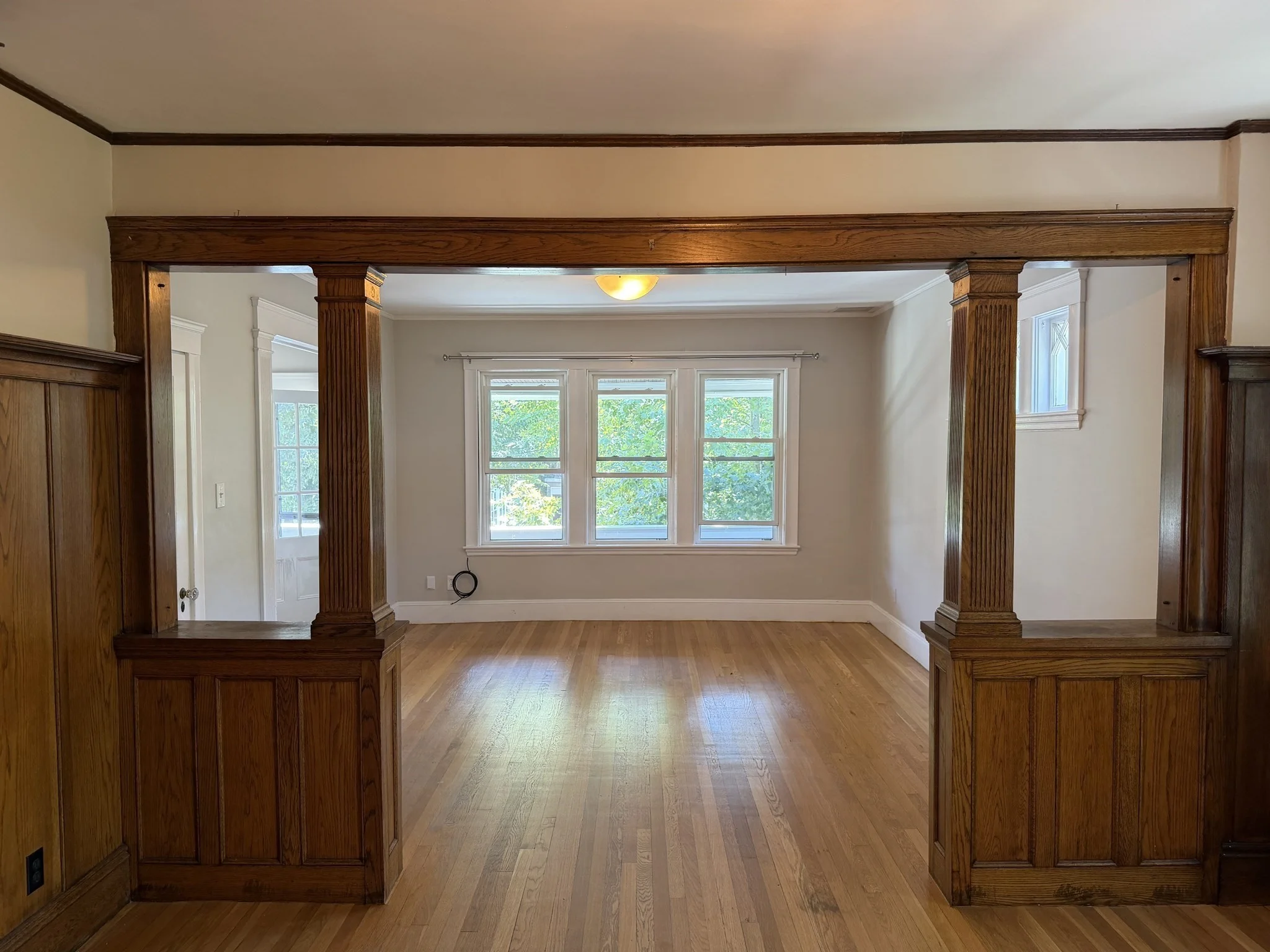 4 bed, 2 bath apartment for rent at 12-14 Warwick Rd Unit 14, Belmont — photo 5 of 27