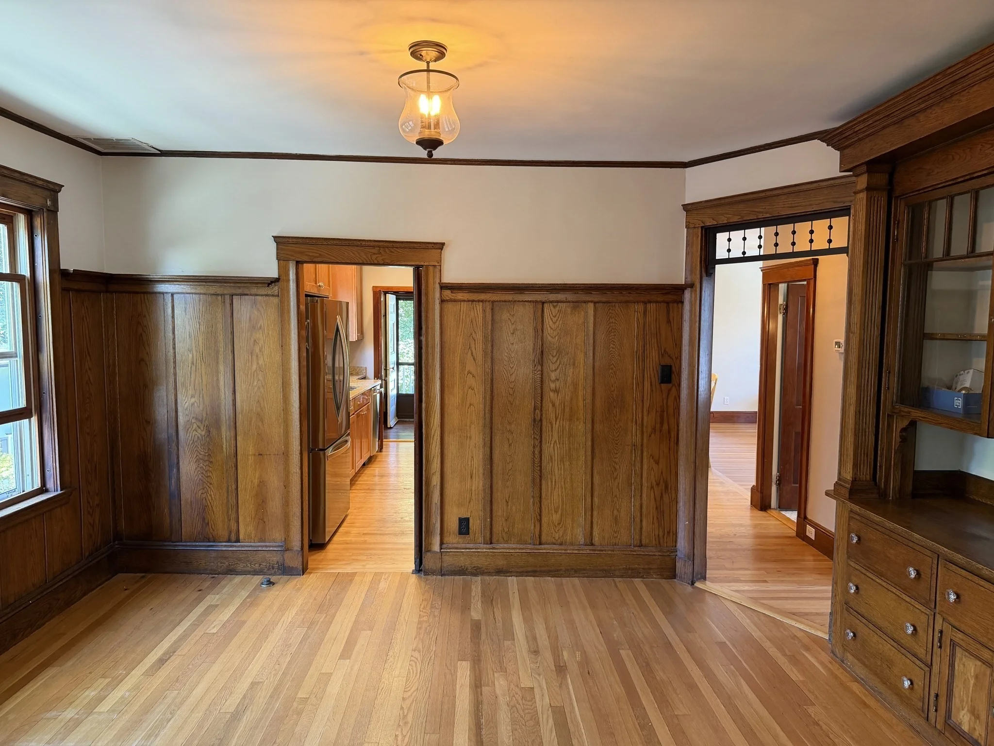 4 bed, 2 bath apartment for rent at 12-14 Warwick Rd Unit 14, Belmont — photo 7 of 27