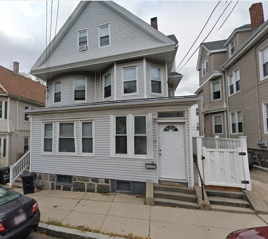 4 bed, 1 bath apartment for rent at 12-14 Weld Hill Unit 1, Jamaica Plain
