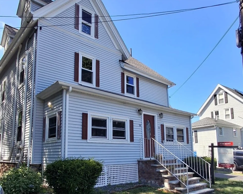 3 bed, 1 bath apartment for rent at 12-14 Willow St Unit 12, Concord