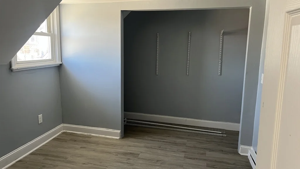 2 bed, 1 bath apartment for rent at 12.5 Benefit St Unit 2, Worcester — photo 5 of 10