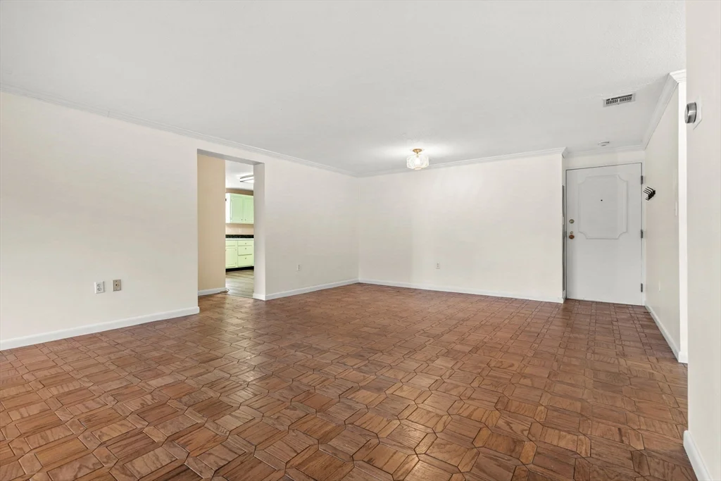2 bed, 2 bath apartment for rent at 12 9th St Unit 502, Wellington — photo 8 of 36