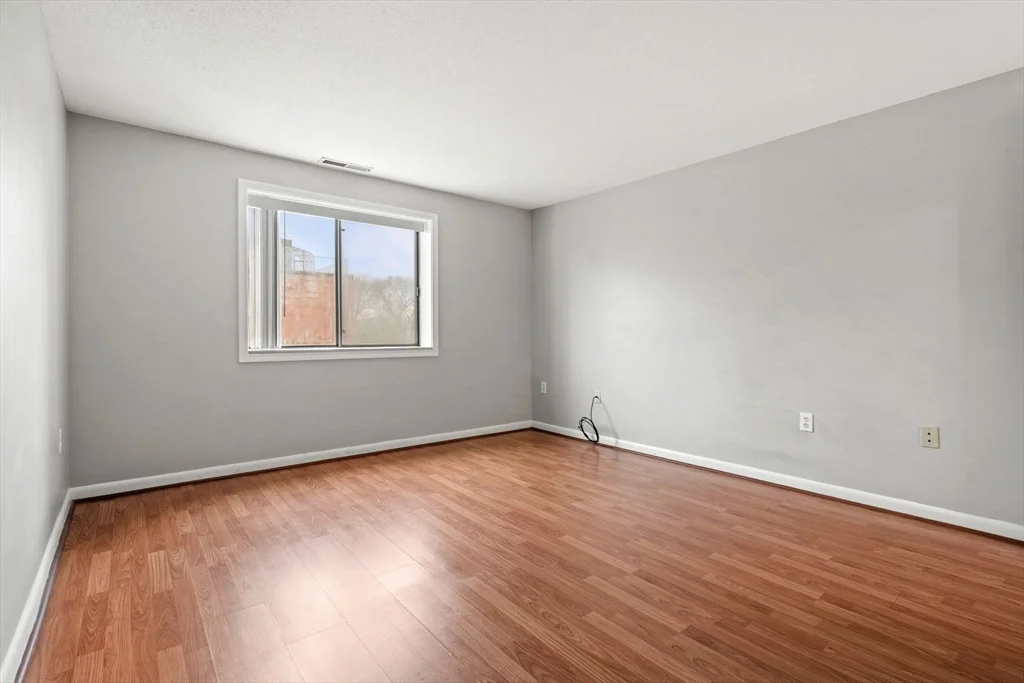 2 bed, 2 bath apartment for rent at 12 9th St Unit 502, Wellington — photo 15 of 36