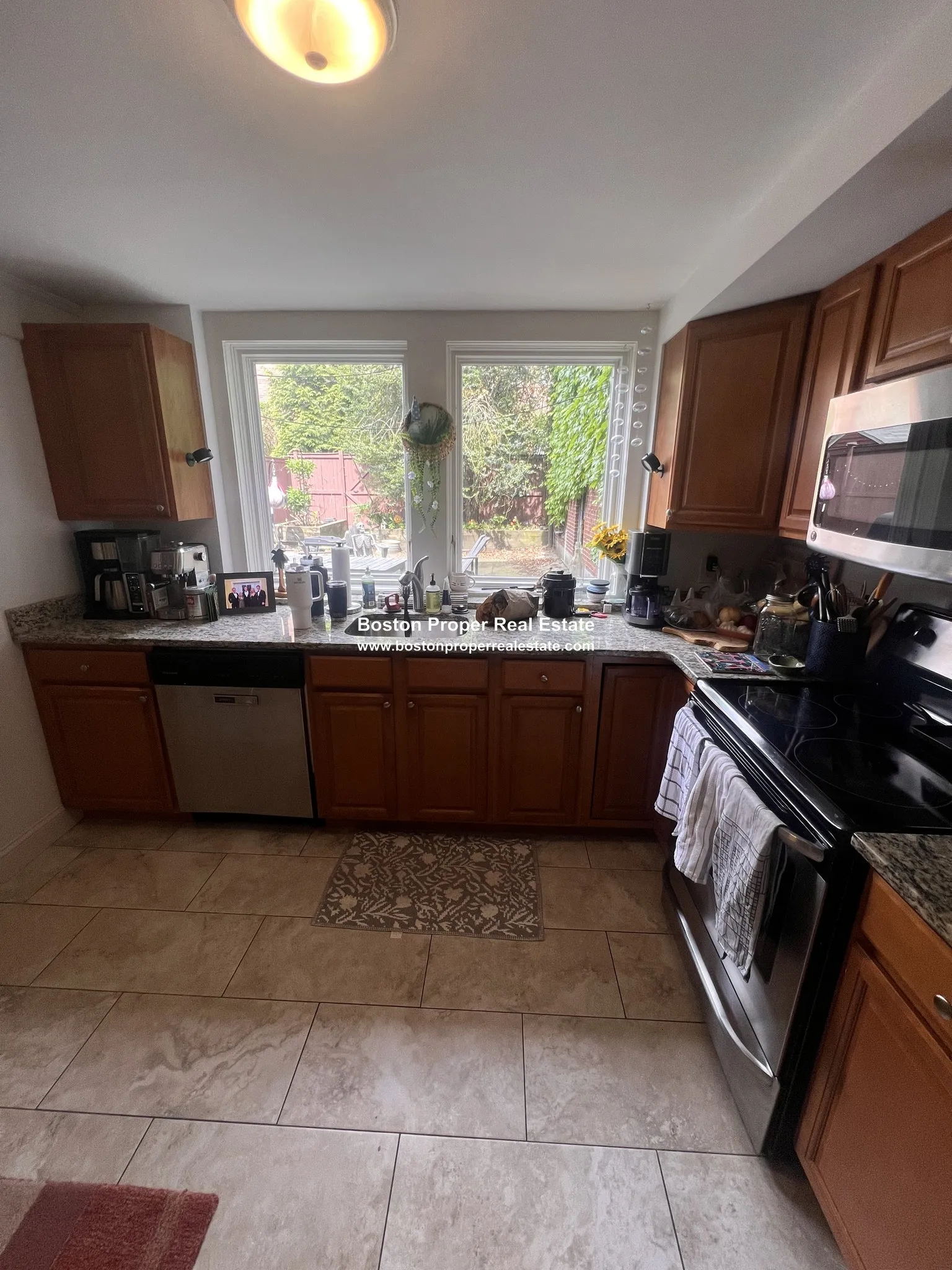 4 bed, 2 bath apartment for rent at 12 Aberdeen St Unit 1, Fenway — photo 8 of 16