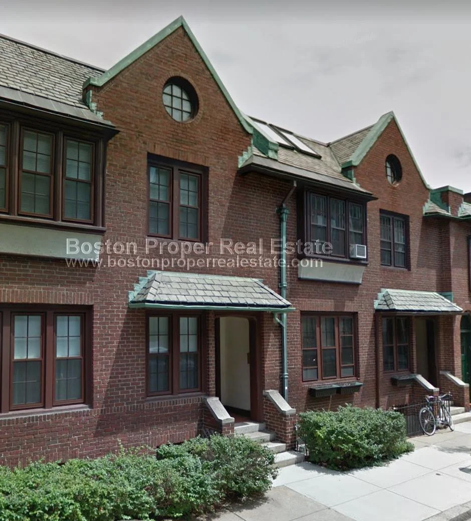 4 bed, 2 bath apartment for rent at 12 Aberdeen St Unit 1, Fenway — photo 16 of 16