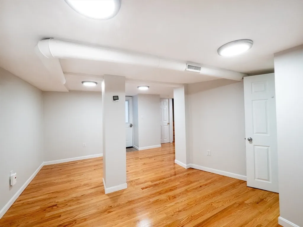 5 bed, 2.5 bath apartment for rent at 12 Adella Pl Unit 1, Allston — photo 28 of 37