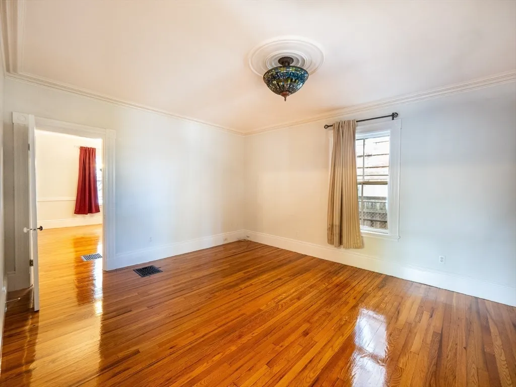 5 bed, 2.5 bath apartment for rent at 12 Adella Pl Unit 1, Allston — photo 2 of 37