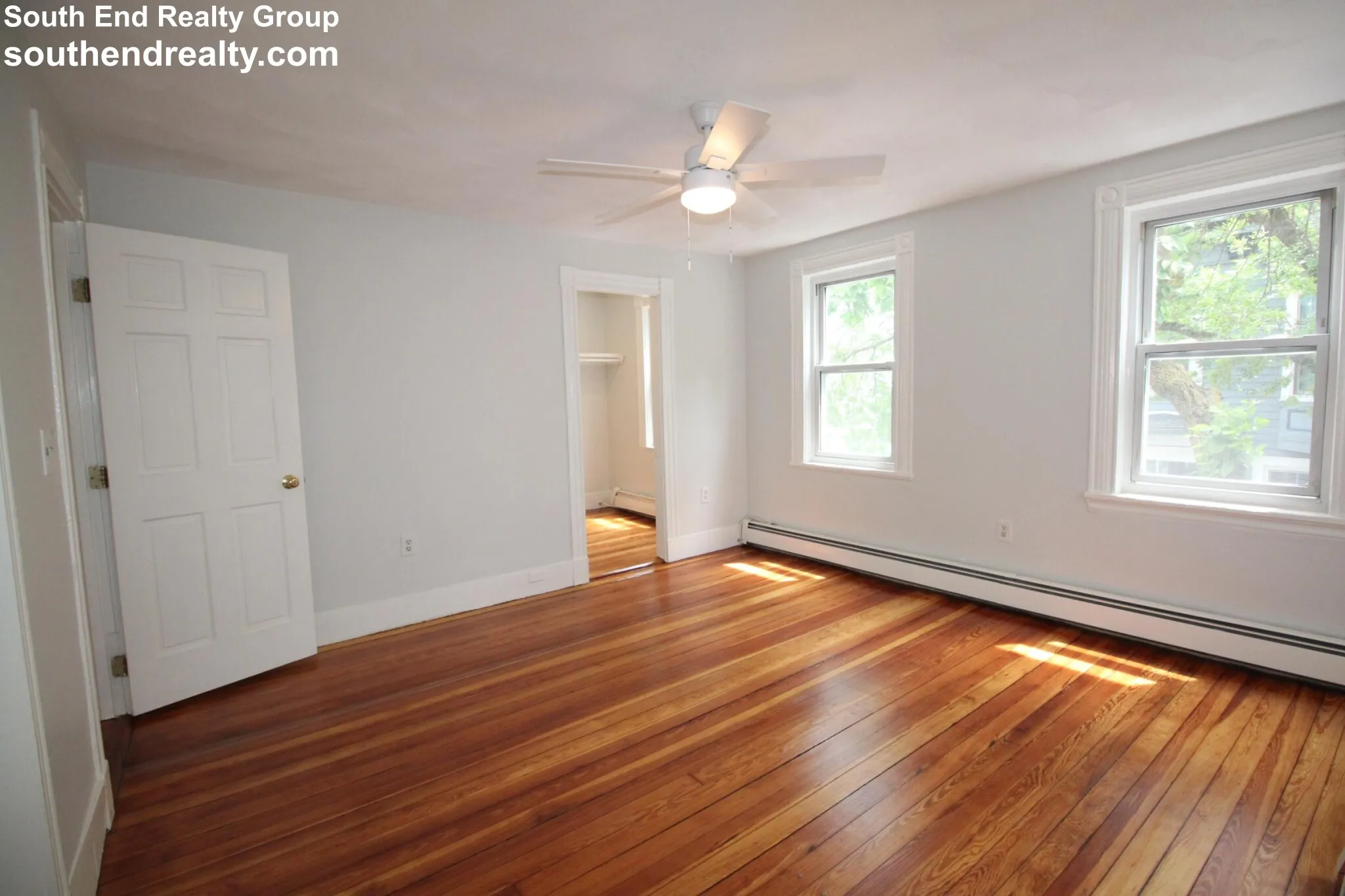 3 bed, 1 bath apartment for rent at 12 Albion Pl Unit 2, Medford Street / The Neck — photo 3 of 21