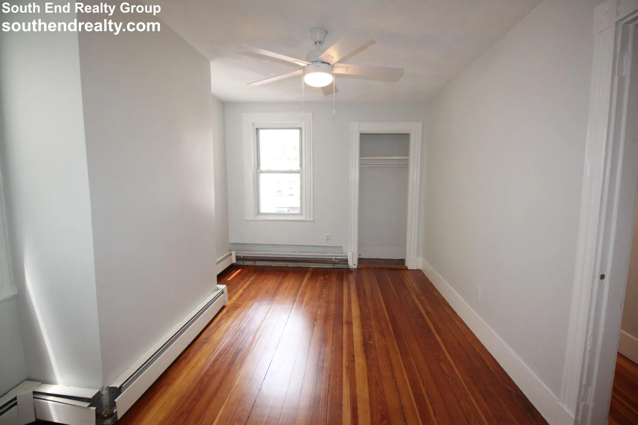 3 bed, 1 bath apartment for rent at 12 Albion Pl Unit 2, Medford Street / The Neck — photo 6 of 21