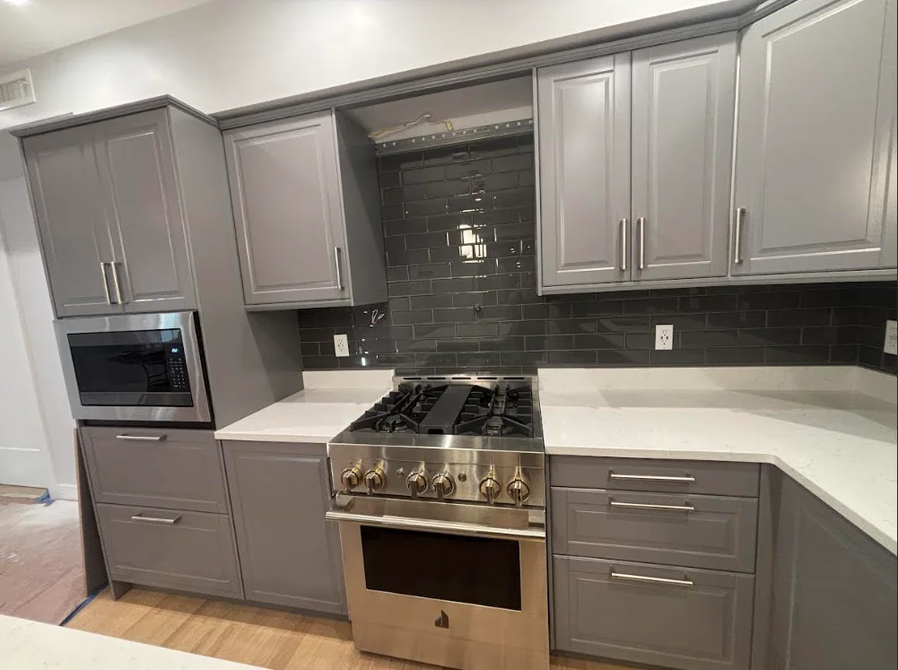 3 bed, 2 bath apartment for rent at 12 Aldersey St Unit 2L, Prospect Hill — photo 4 of 33