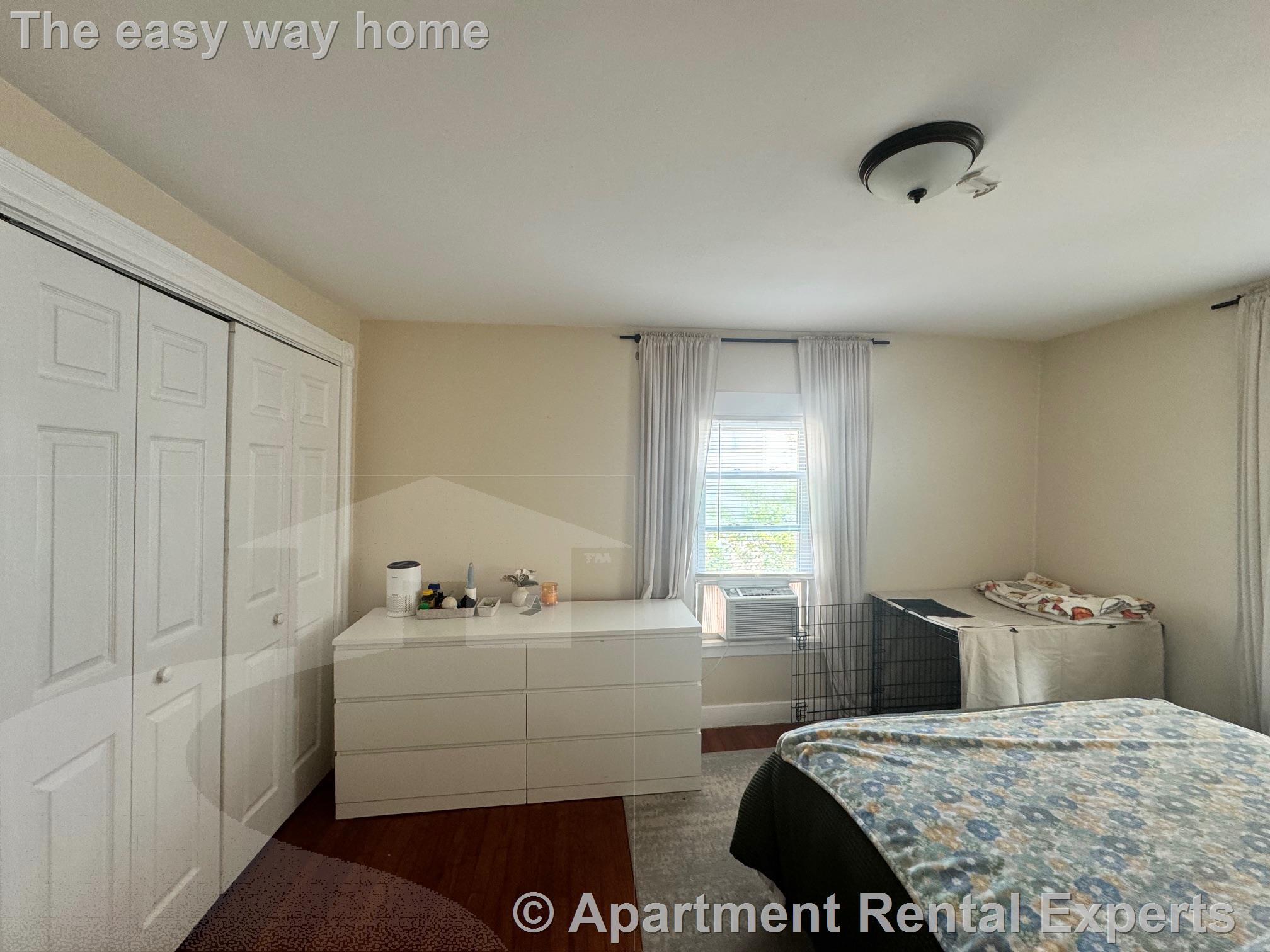 2 bed, 1 bath apartment for rent at 12 Allen St, Union Square — photo 7 of 10