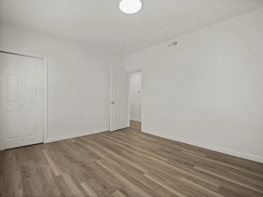 4 bed, 2 bath apartment for rent at 12 Alpine St Unit 2, Worcester — photo 16 of 41