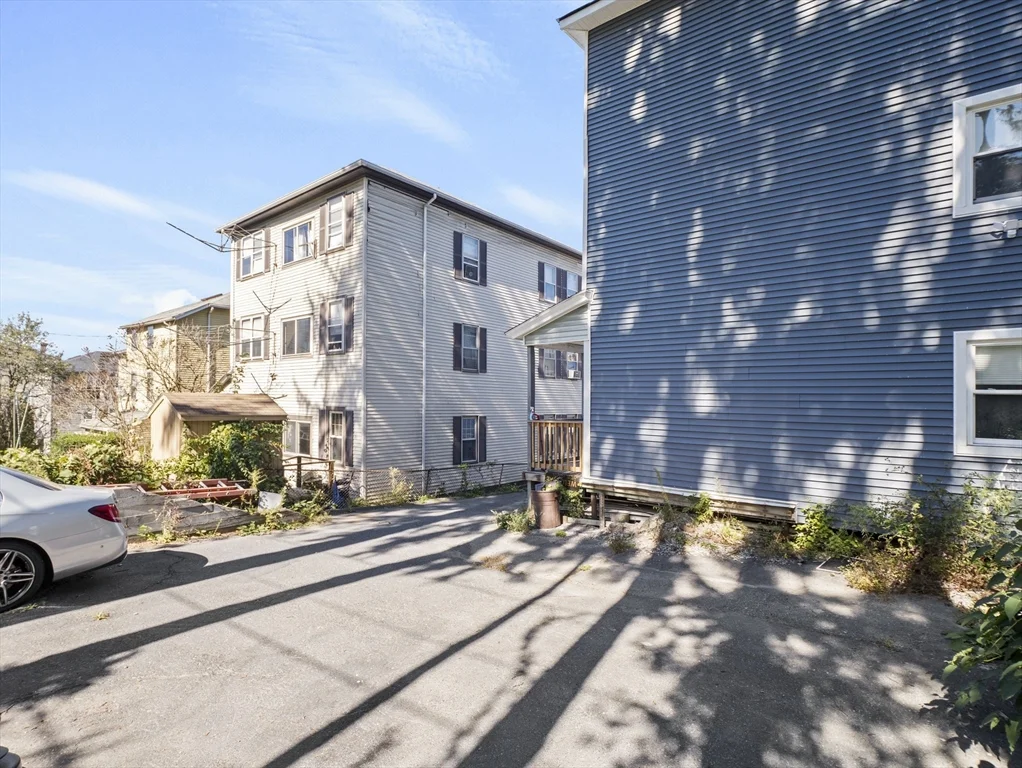 4 bed, 2 bath apartment for rent at 12 Alpine St Unit 2, Worcester — photo 39 of 41