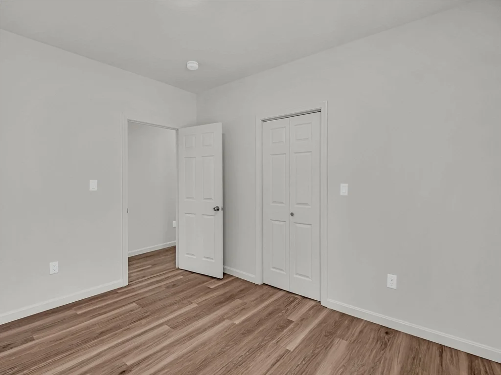 4 bed, 2 bath apartment for rent at 12 Alpine St Unit 3, Worcester — photo 20 of 35