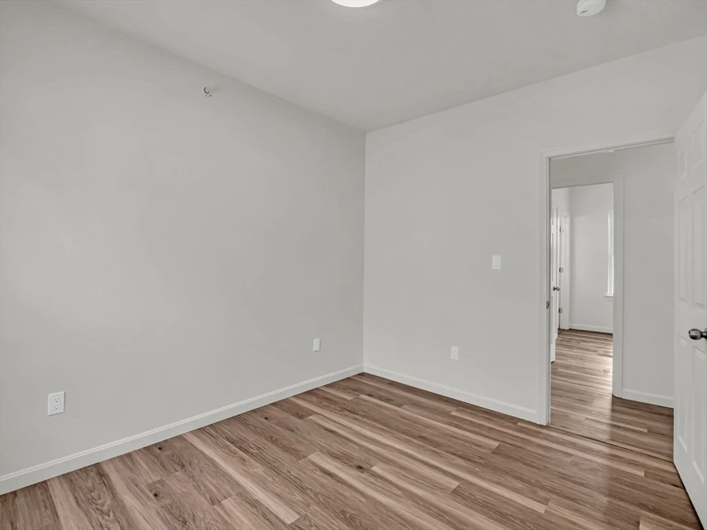 4 bed, 2 bath apartment for rent at 12 Alpine St Unit 3, Worcester — photo 21 of 35