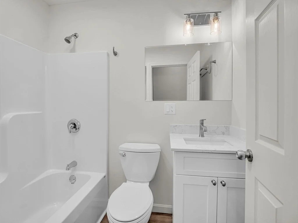 4 bed, 2 bath apartment for rent at 12 Alpine St Unit 3, Worcester — photo 34 of 35
