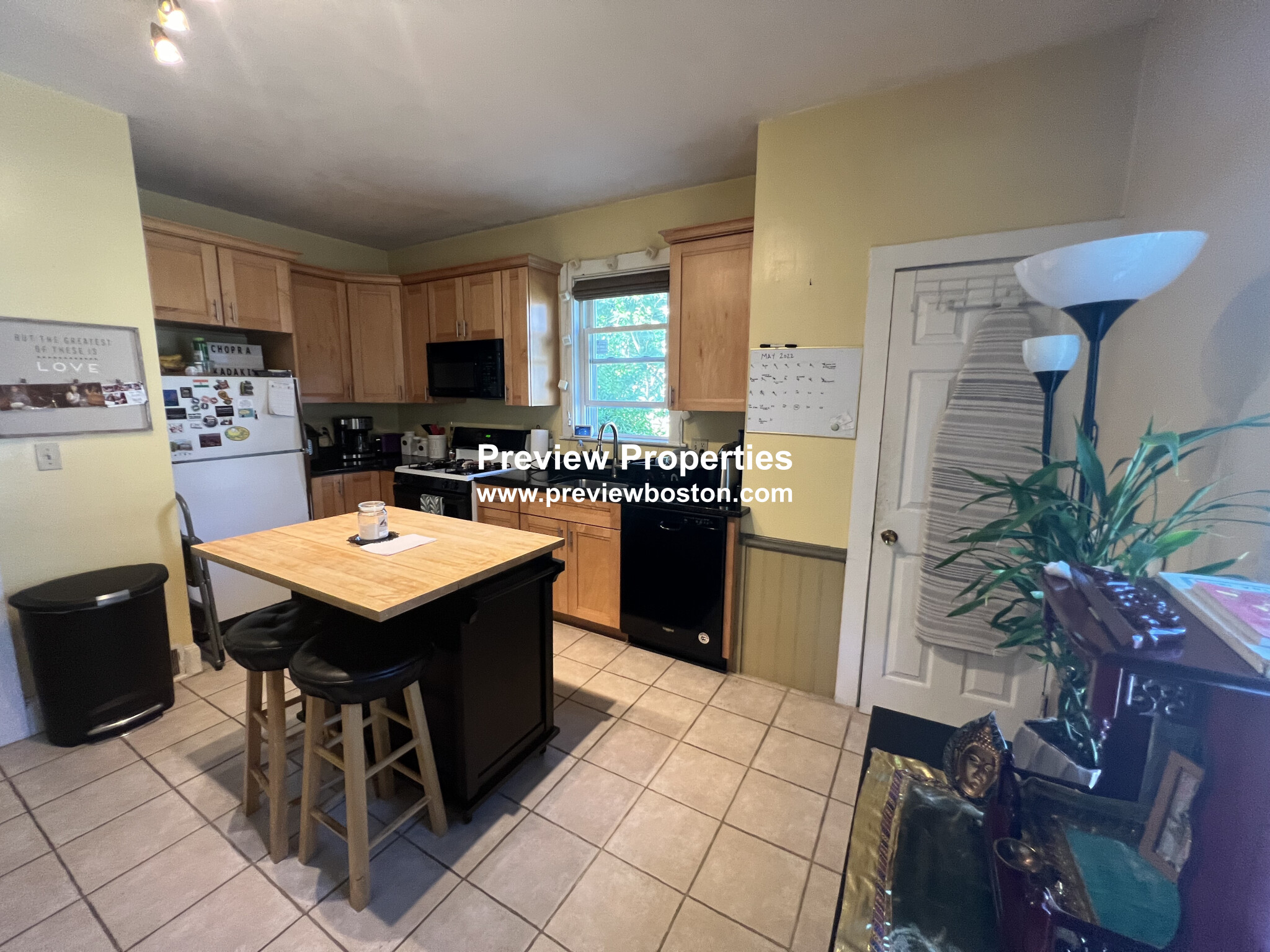 2 bed, 1 bath apartment for rent at 12 Anson St Unit 1, Jamaica Plain — photo 5 of 27