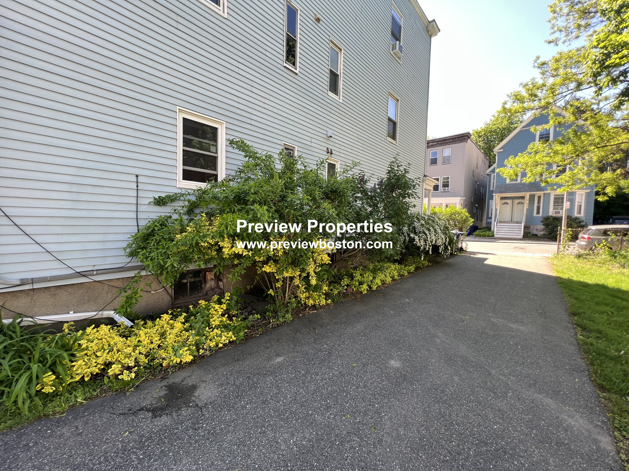 2 bed, 1 bath apartment for rent at 12 Anson St Unit 1, Jamaica Plain — photo 24 of 27