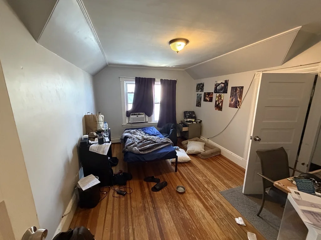 4 bed, 2 bath apartment for rent at 12 Appleton St Unit 2, Malden — photo 11 of 15