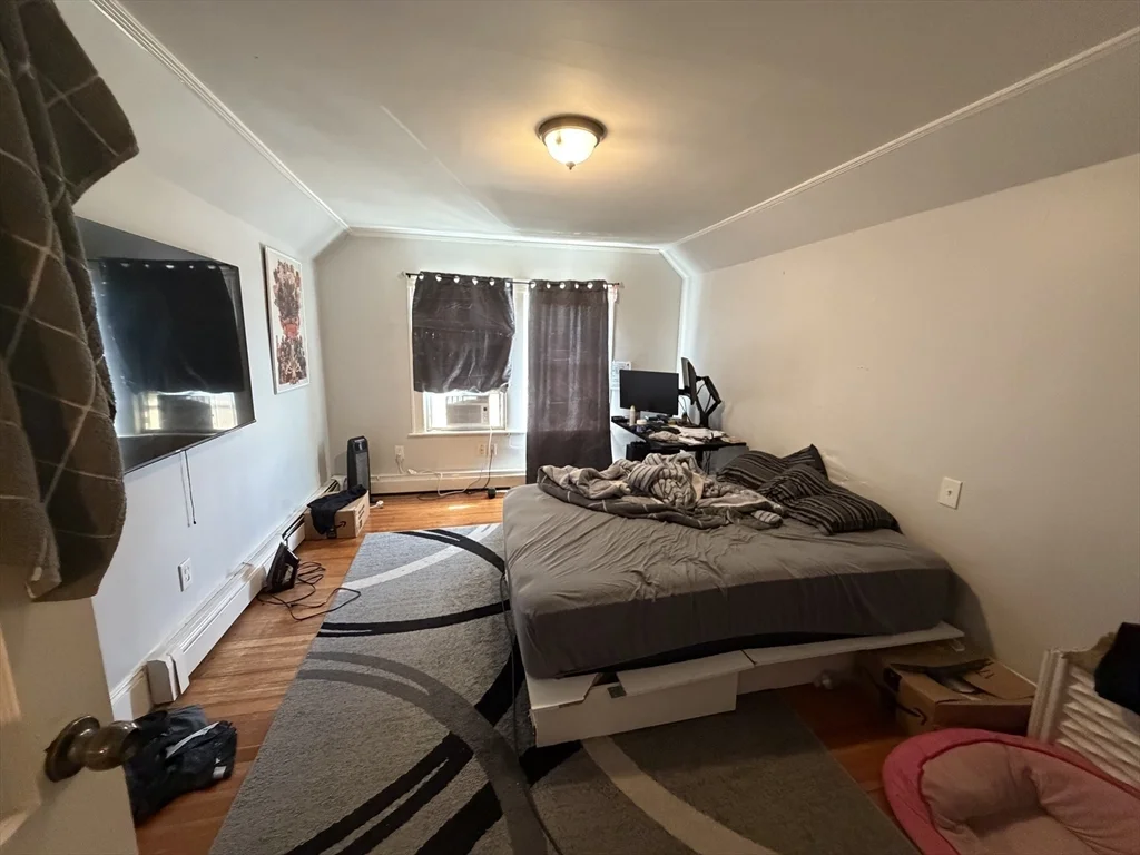 4 bed, 2 bath apartment for rent at 12 Appleton St Unit 2, Malden — photo 10 of 15