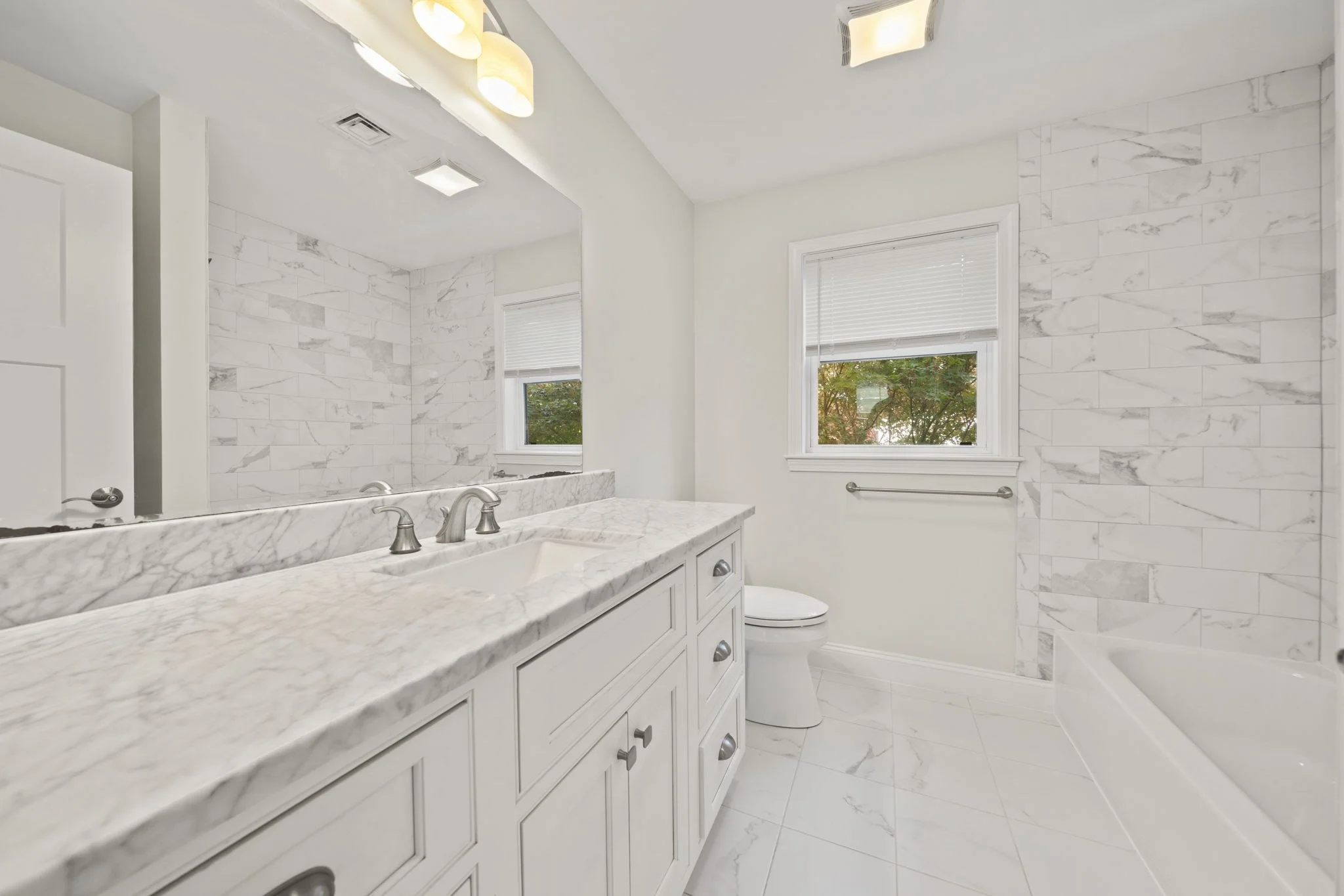 3 bed, 3 bath apartment for rent at 12 Arcadia Ave, Waltham — photo 16 of 34