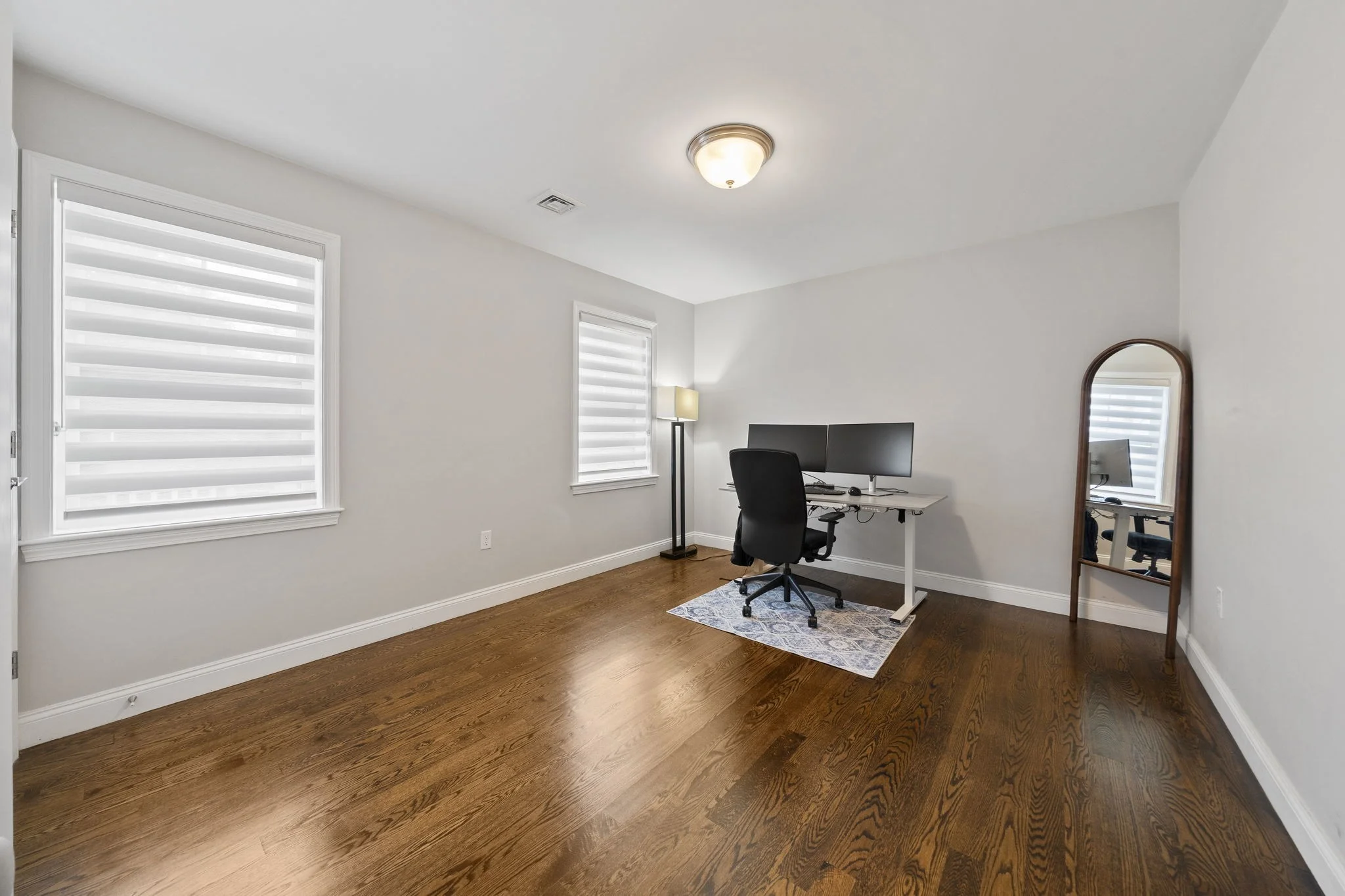 3 bed, 3 bath apartment for rent at 12 Arcadia Ave, Waltham — photo 18 of 34
