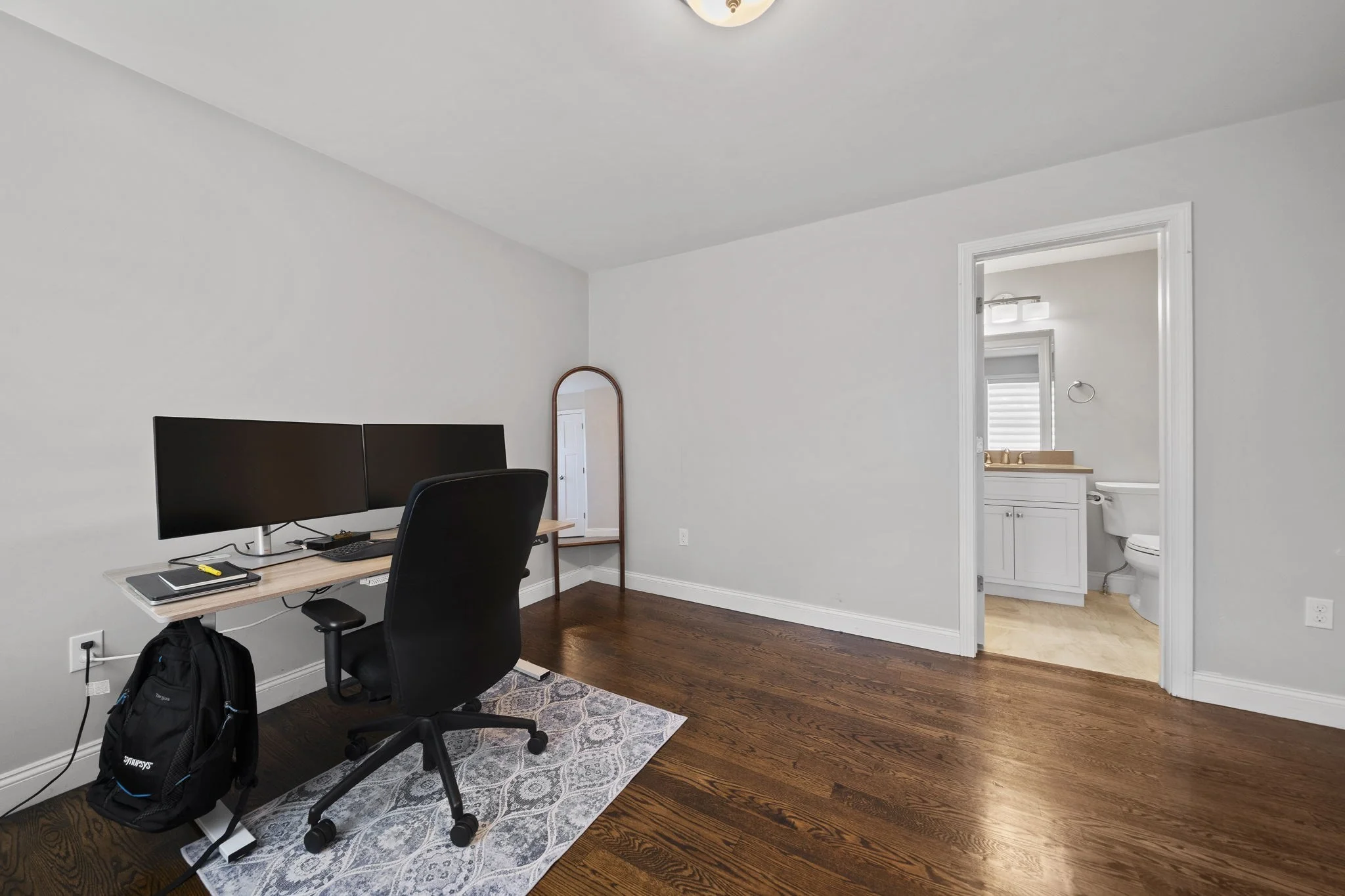 3 bed, 3 bath apartment for rent at 12 Arcadia Ave, Waltham — photo 19 of 34