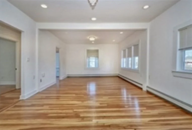 3 bed, 2 bath apartment for rent at 12 Armory St Unit 2, Wakefield — photo 2 of 11